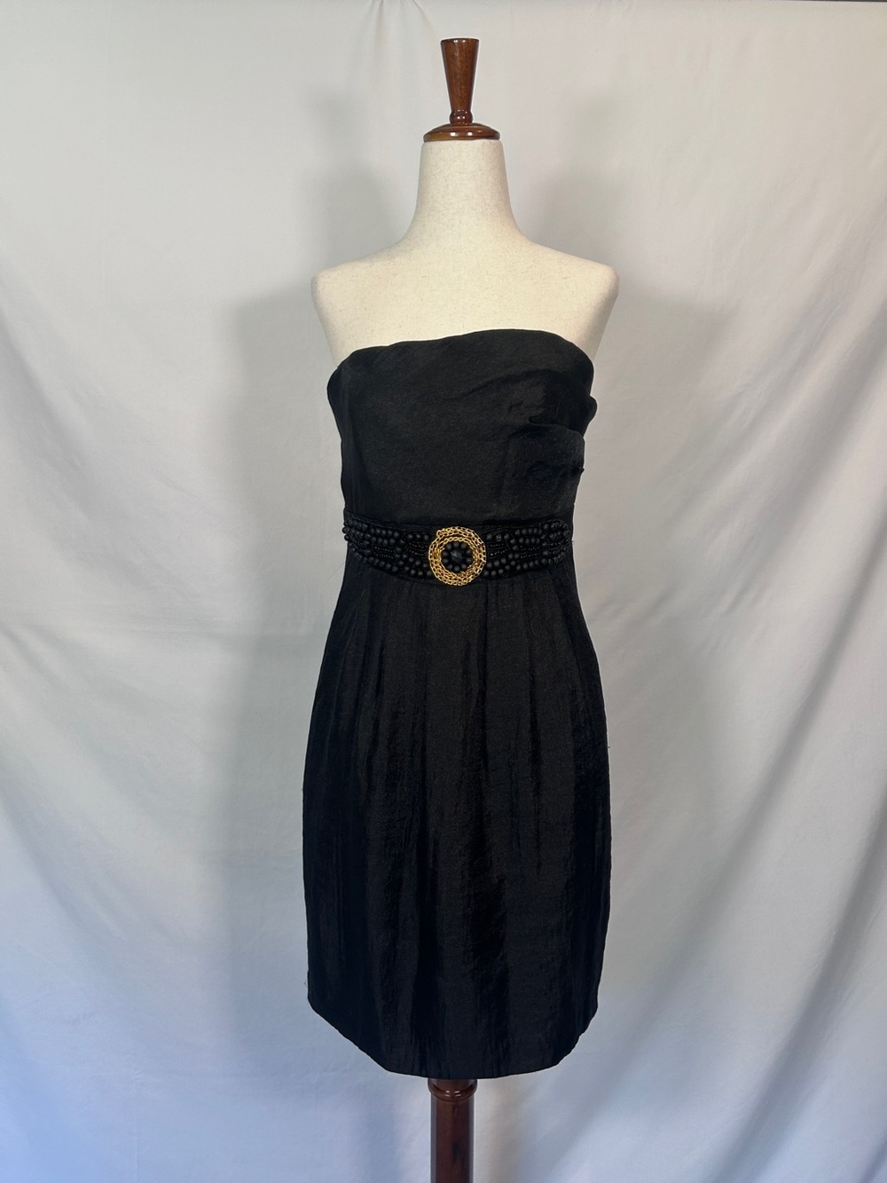 Vintage Y2K Alexia Admor Black Strapless Mini Dress with Gold Beaded Waist